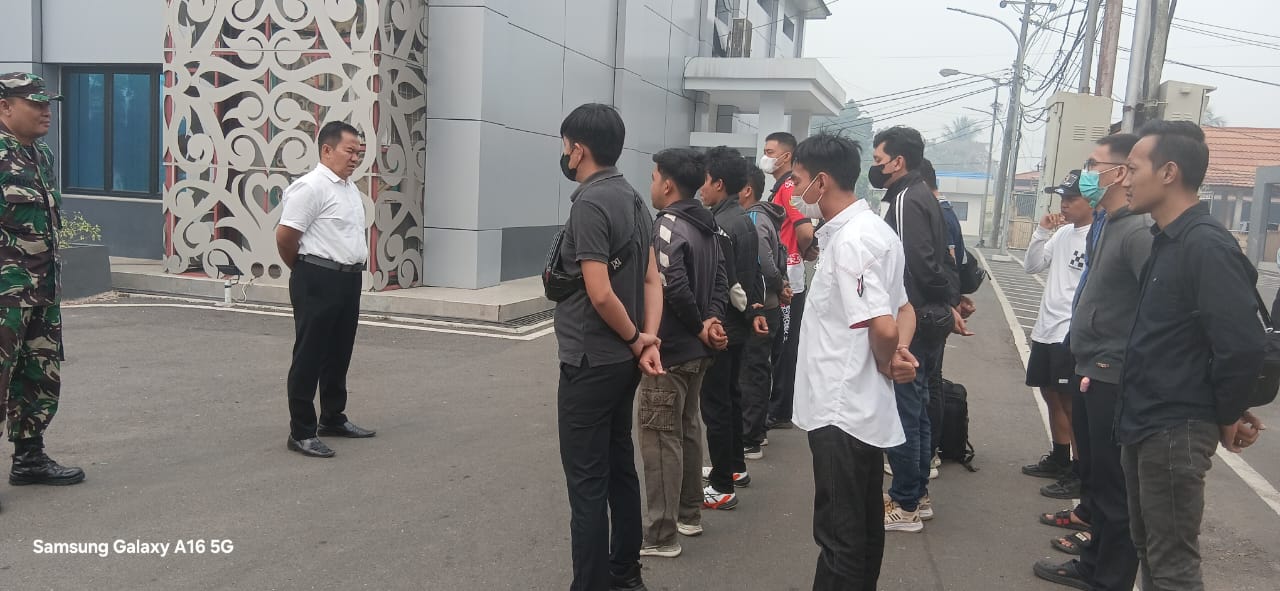 14 ASN Barito Timur Ikuti Pelatihan Komcad Bersama 17 ASN Barito Selatan
